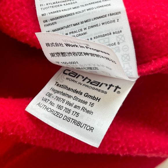 CARHARTT WIP HOODED CHASE SWEAT
Etna Red & Gold - Picture 11 of 11